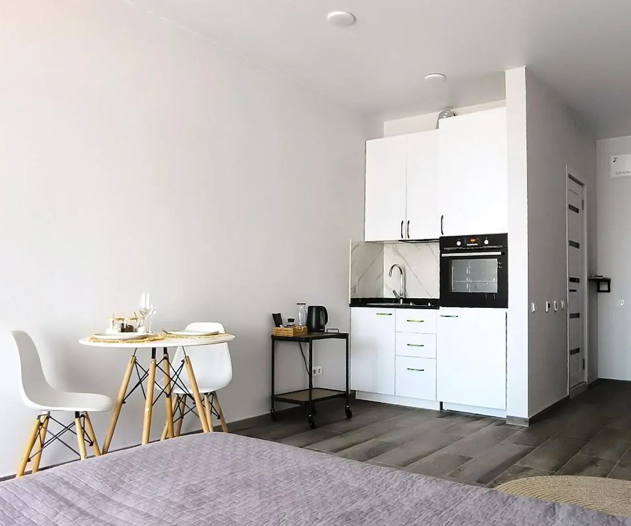 Cozy Apartment With Sea View Near City Center Batumi Georgia